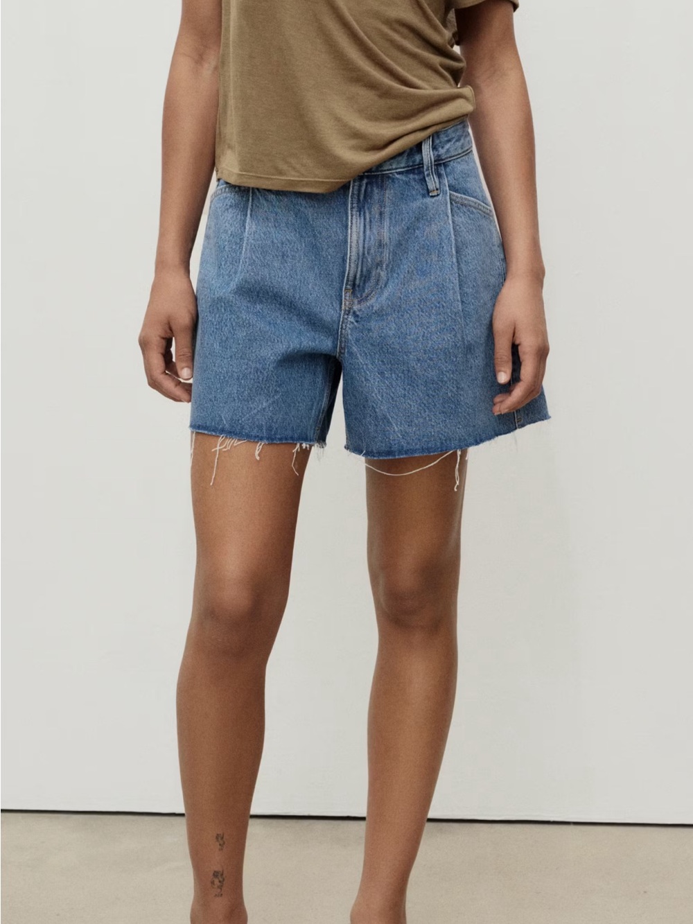 Mango Classic High-Waist Denim Shorts - Blue